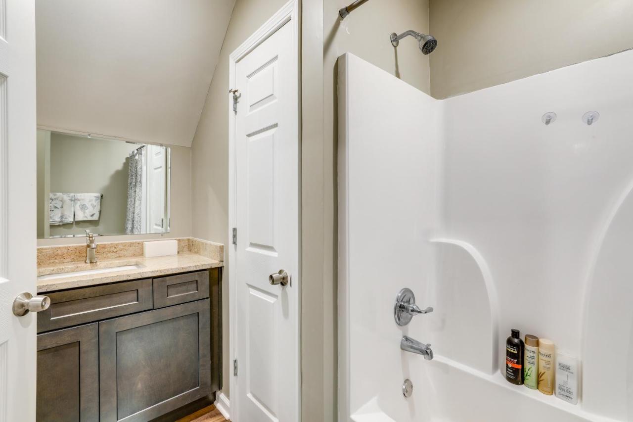Cozy Covington Studio Rental Near Historic Square! Eksteriør bilde